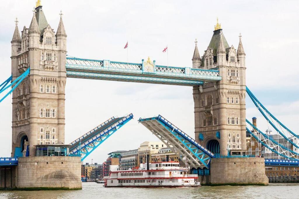 Kingsley Apartments Tower Bridge Londra Esterno foto
